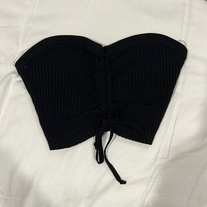 Black Sleeveless Crop Top